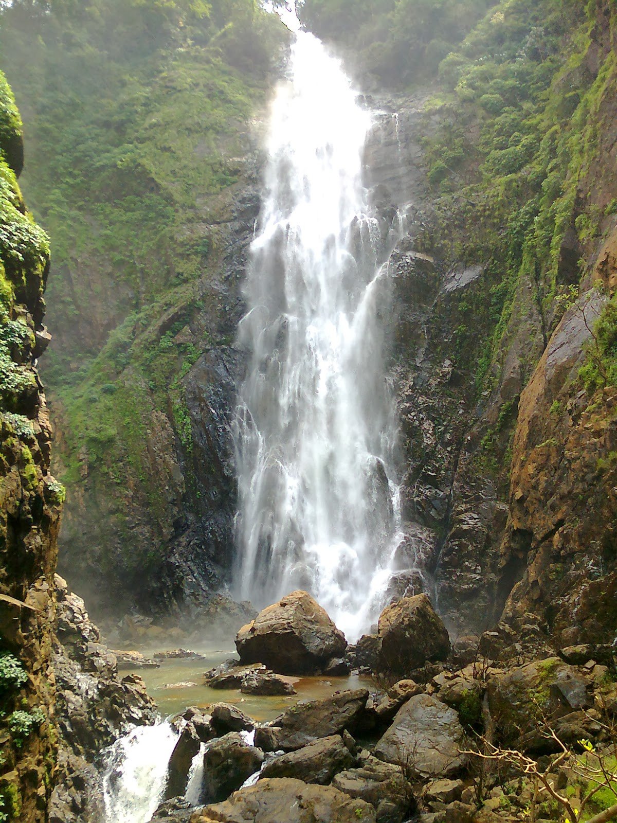 dabbe falls sagara 5